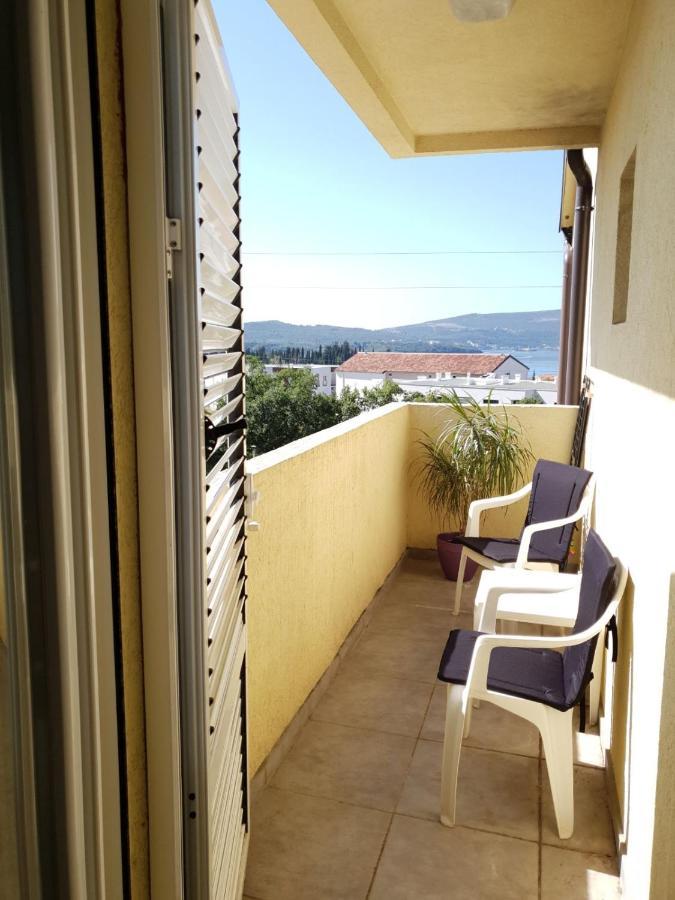 Apartmani Irena Tivat Exterior photo